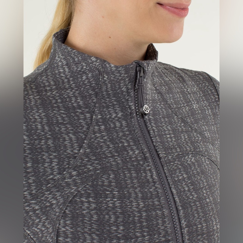 Lululemon Forme Jacket *Cuffins - Picture 4 of 12